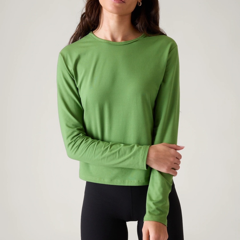 ATHLETA ESSENTIAL TOP - Picture 3 of 10
